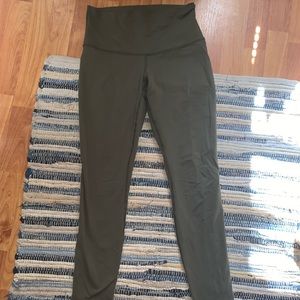 Lululemon leggings